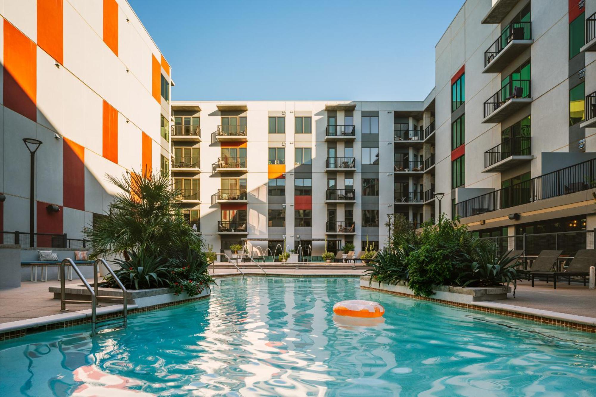 Sonder At Mill Ave Aparthotel Темпе Екстериор снимка